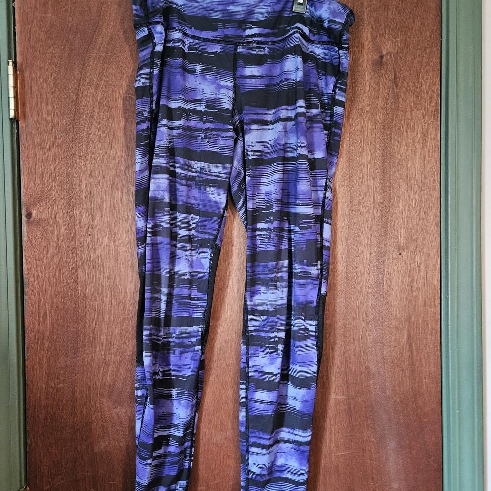 Old Navy Purple and Black Leggings Comfortable Fit